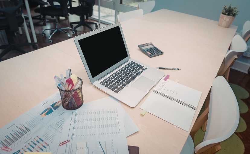 準備 2：工作空間與設備，而不是客廳沙發就好